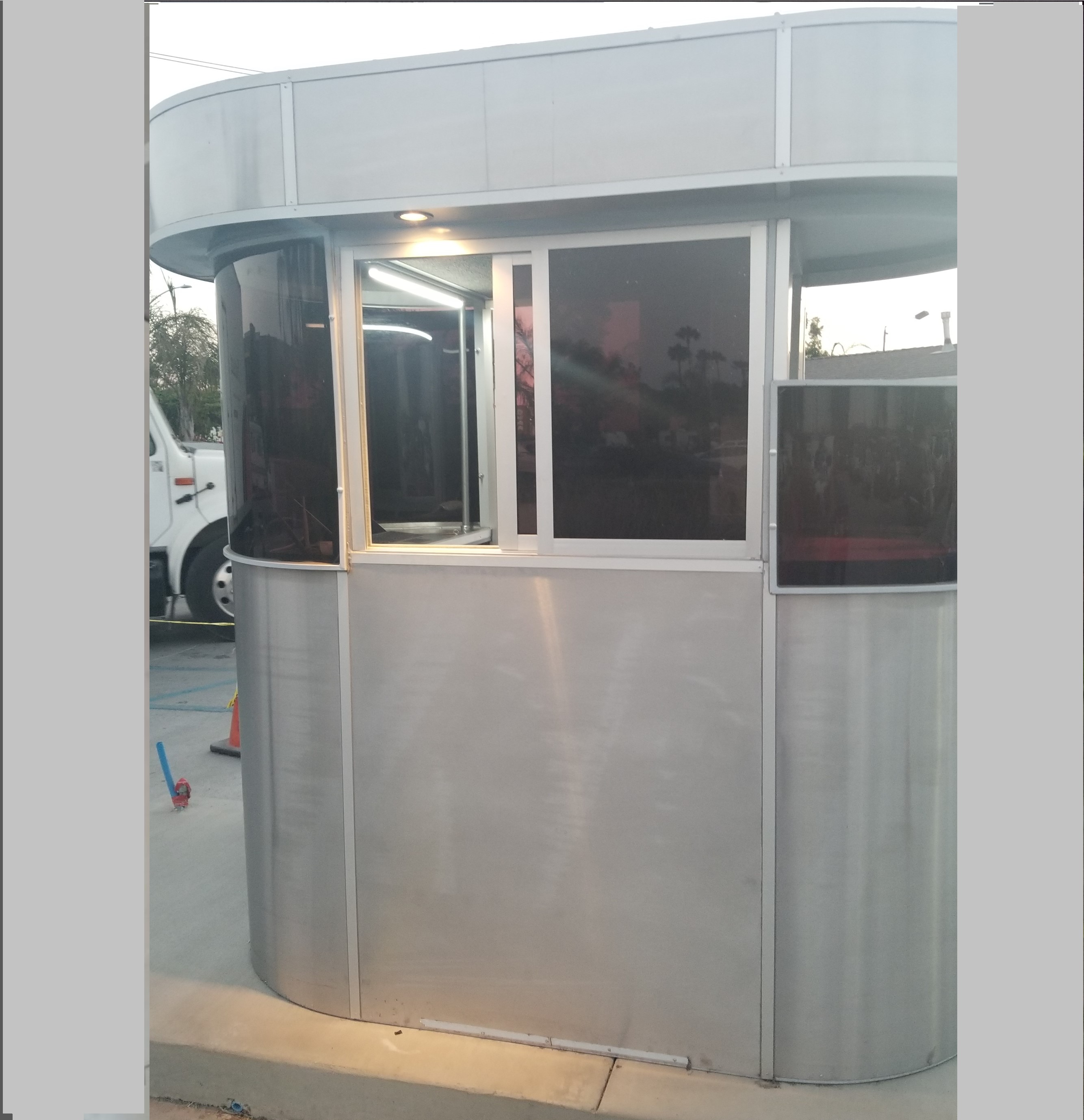 Instalacion electrica en casetas metalicas